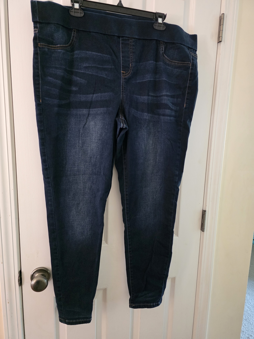 Lane Bryant Dark Blue Stretch Jeggings